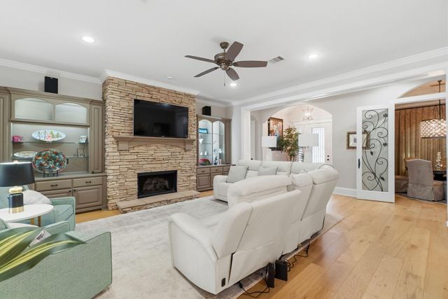 27303 Siandra Creek Lane, Spring, TX 77386