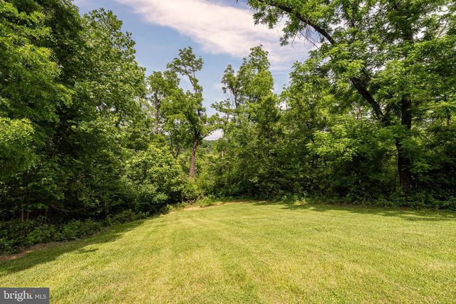 123 BEACH DR, Front Royal, VA 22630
