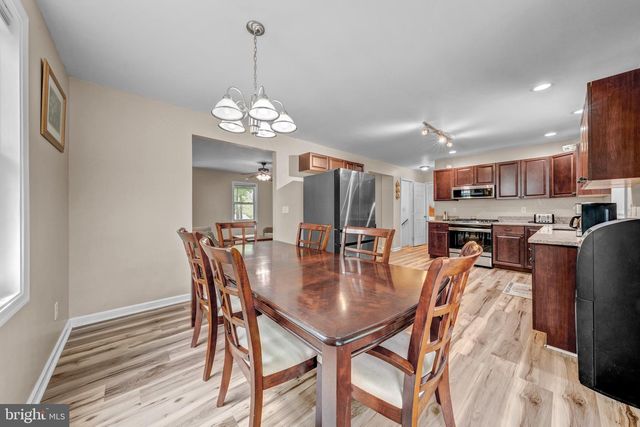 123 BEACH DR, Front Royal, VA 22630