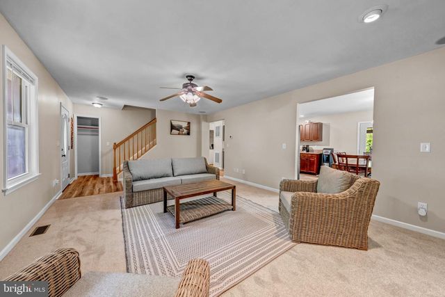 123 BEACH DR, Front Royal, VA 22630