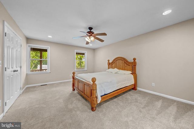 123 BEACH DR, Front Royal, VA 22630