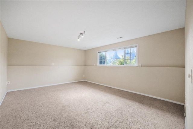 1427 E 35th Ave, Spokane, WA 99203