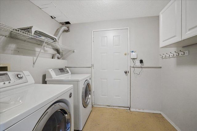 1427 E 35th Ave, Spokane, WA 99203
