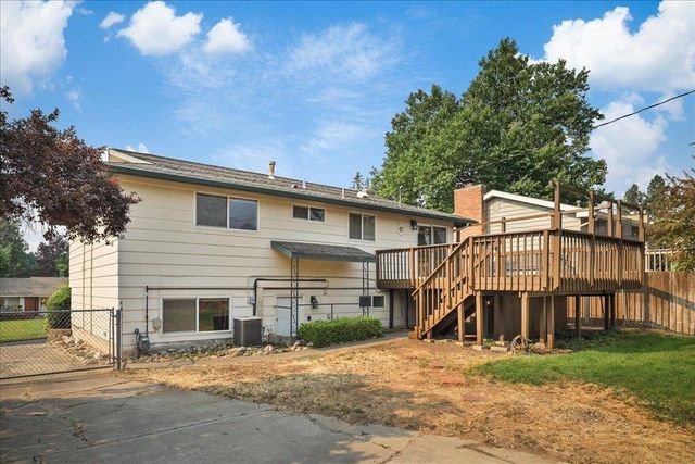 1427 E 35th Ave, Spokane, WA 99203