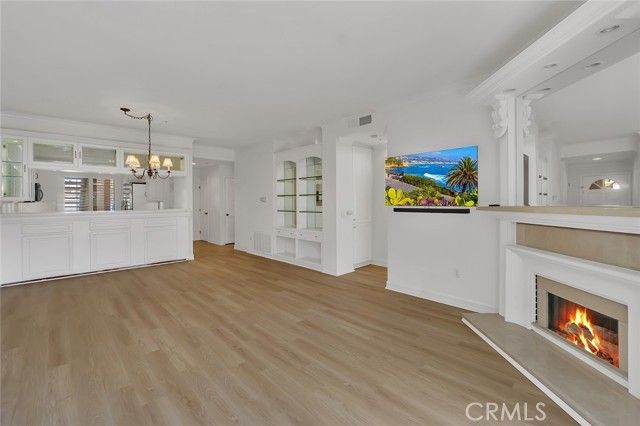 172 Villa Point Drive, Newport Beach, CA 92660