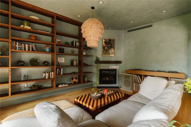 4620 Morse Avenue, Sherman Oaks, CA 91423