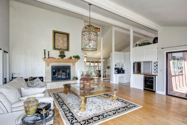 18119 Norlene Way, Grass Valley, CA 95949