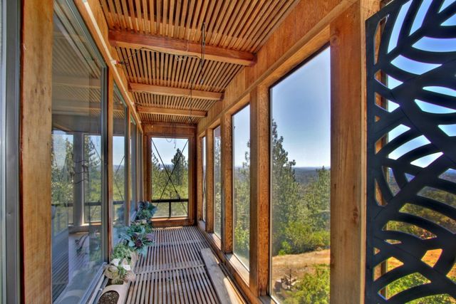 18119 Norlene Way, Grass Valley, CA 95949