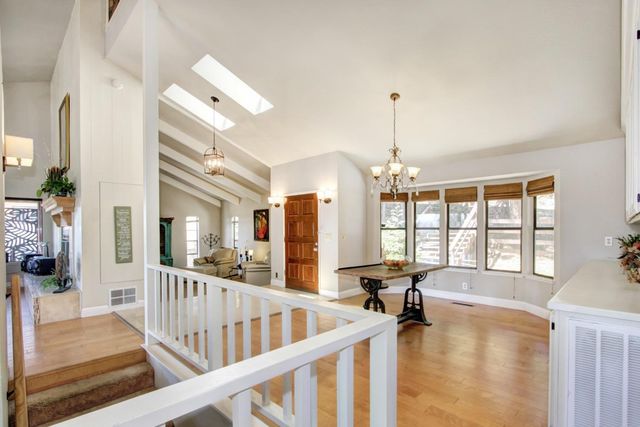 18119 Norlene Way, Grass Valley, CA 95949