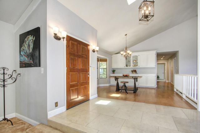 18119 Norlene Way, Grass Valley, CA 95949