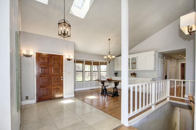18119 Norlene Way, Grass Valley, CA 95949