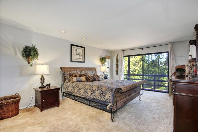 18119 Norlene Way, Grass Valley, CA 95949