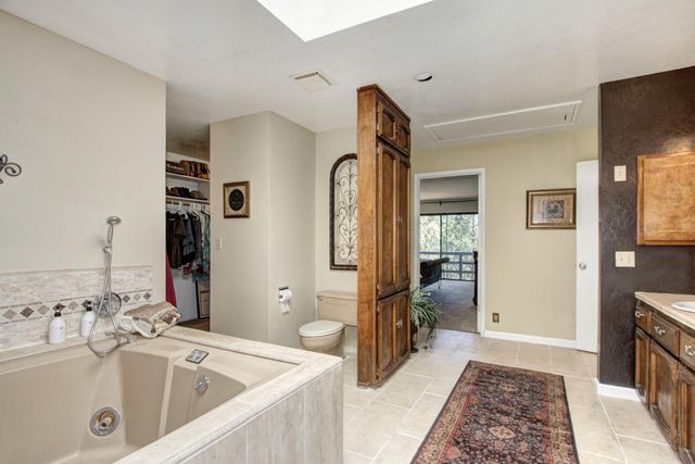 18119 Norlene Way, Grass Valley, CA 95949