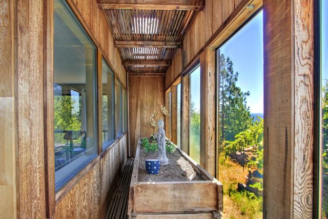 18119 Norlene Way, Grass Valley, CA 95949