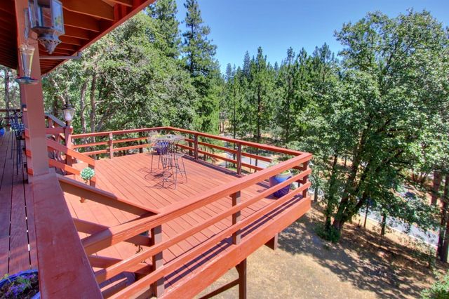 18119 Norlene Way, Grass Valley, CA 95949
