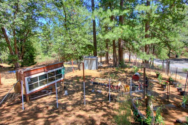 18119 Norlene Way, Grass Valley, CA 95949