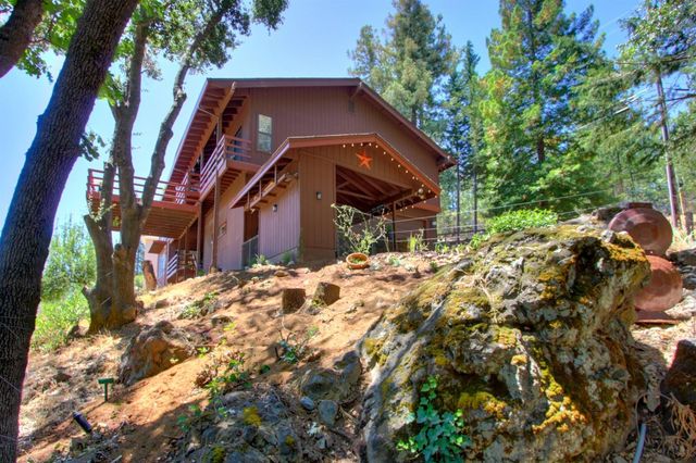 18119 Norlene Way, Grass Valley, CA 95949