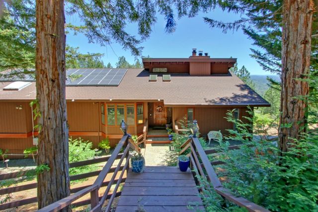 18119 Norlene Way, Grass Valley, CA 95949