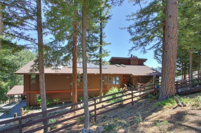 18119 Norlene Way, Grass Valley, CA 95949