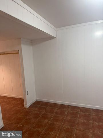 1909 AGATE DR, Silver Spring, MD 20904