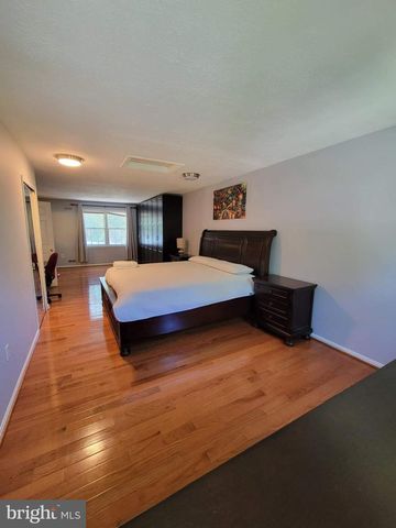 1909 AGATE DR, Silver Spring, MD 20904
