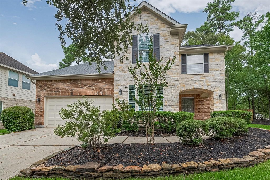 23 Red Adler Place, The Woodlands, TX 77382