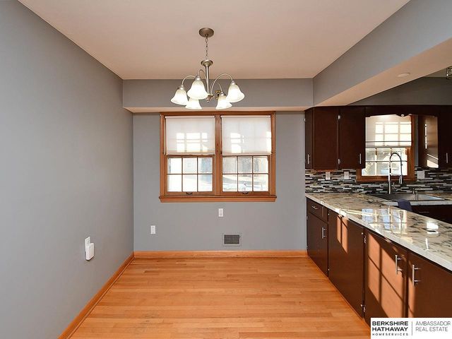 4638 Manchester Drive, Omaha, NE 68152