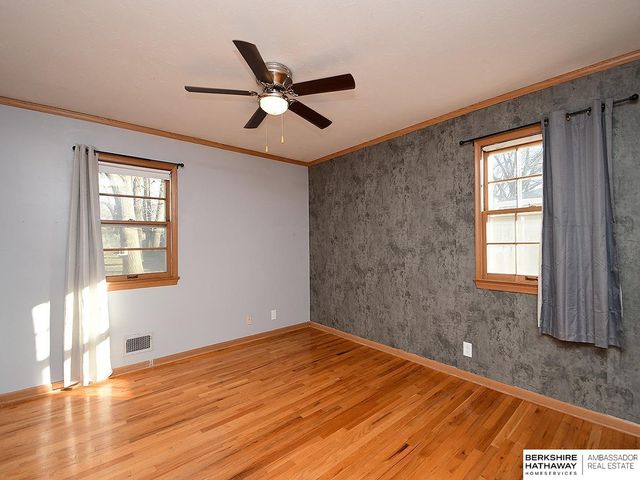 4638 Manchester Drive, Omaha, NE 68152