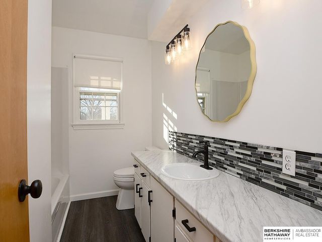 4638 Manchester Drive, Omaha, NE 68152