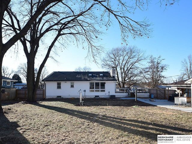 4638 Manchester Drive, Omaha, NE 68152