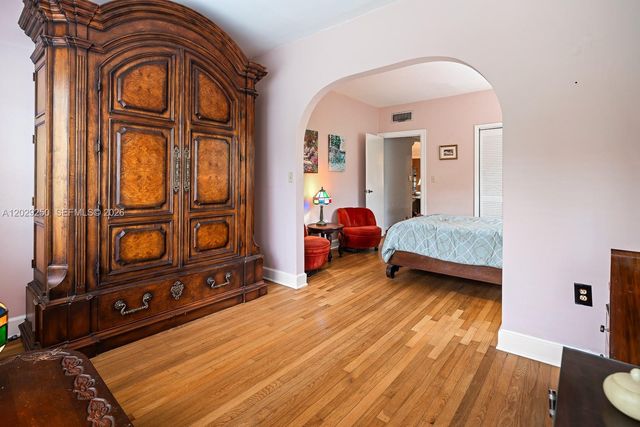 732 Majorca Avenue, Coral Gables, FL 33134