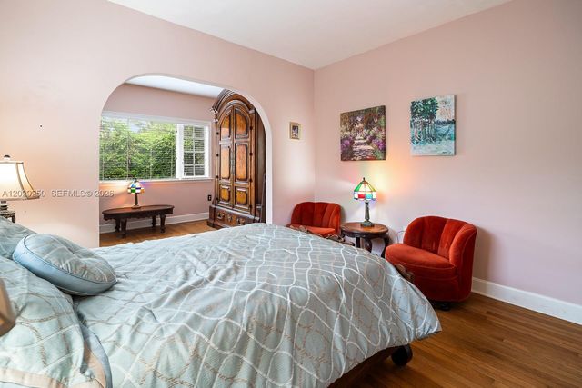 732 Majorca Avenue, Coral Gables, FL 33134