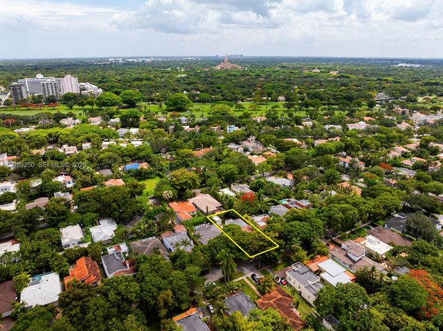 732 Majorca Avenue, Coral Gables, FL 33134