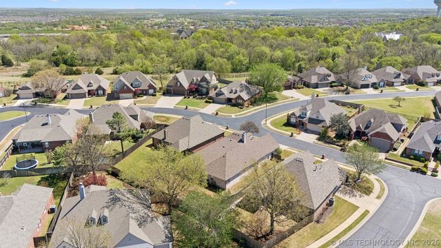 704 W Indianapolis Street, Broken Arrow, OK 74012