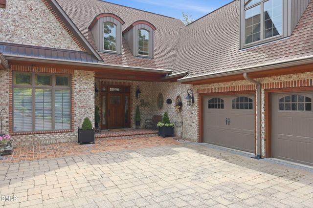 8 The Pointe, Sanford, NC 27332