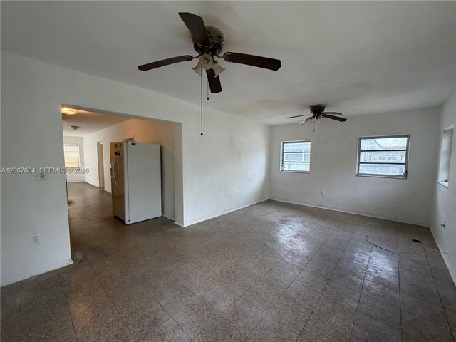 733 W 35th Street, Hialeah, FL 33012
