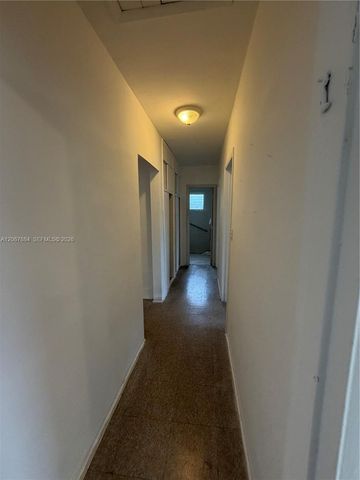 733 W 35th Street, Hialeah, FL 33012