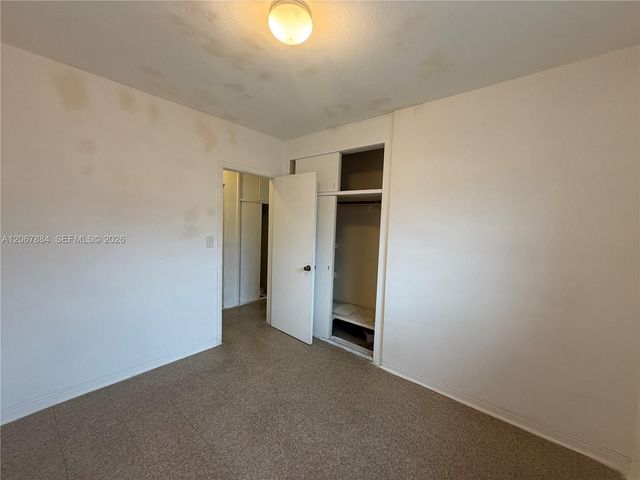 733 W 35th Street, Hialeah, FL 33012