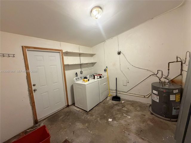 733 W 35th Street, Hialeah, FL 33012