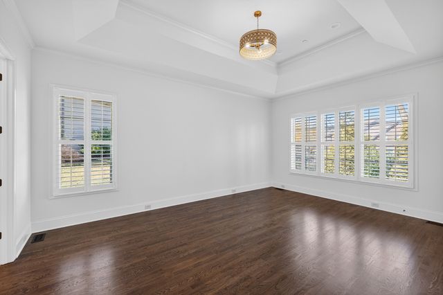 606 Peruvian Ct, Nolensville, TN 37135