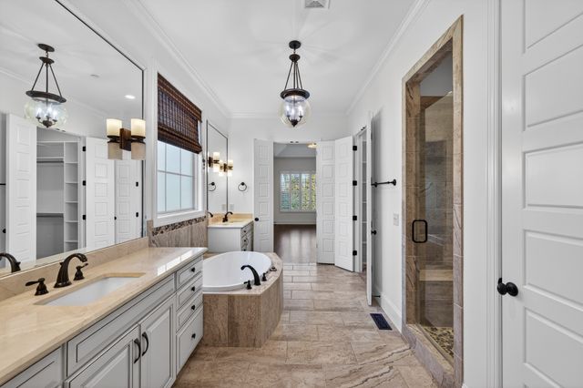 606 Peruvian Ct, Nolensville, TN 37135