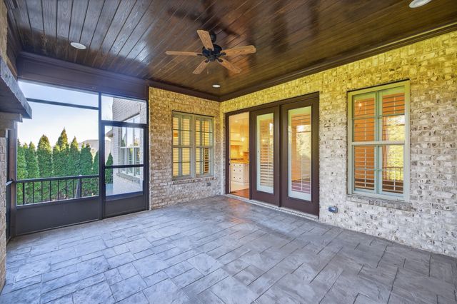 606 Peruvian Ct, Nolensville, TN 37135