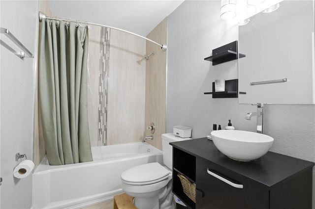 1107 ALFRED DRIVE, Orlando, FL 32810