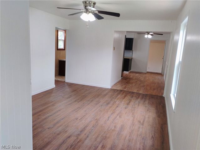 1514 Manhattan Avenue, Youngstown, OH 44509