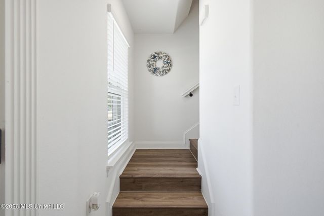 306 Meadows Lane, Gulfport, MS 39507