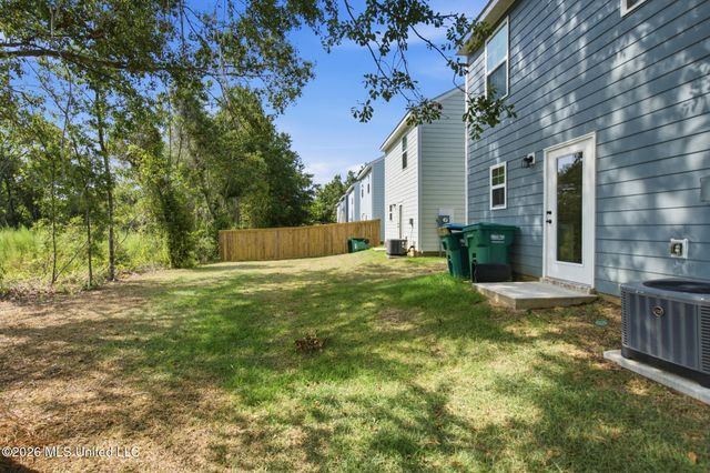 306 Meadows Lane, Gulfport, MS 39507