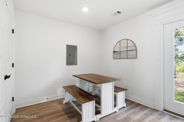 306 Meadows Lane, Gulfport, MS 39507