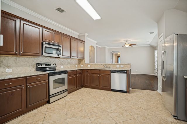 8835 Tucker Street, Cross Roads, TX 76227