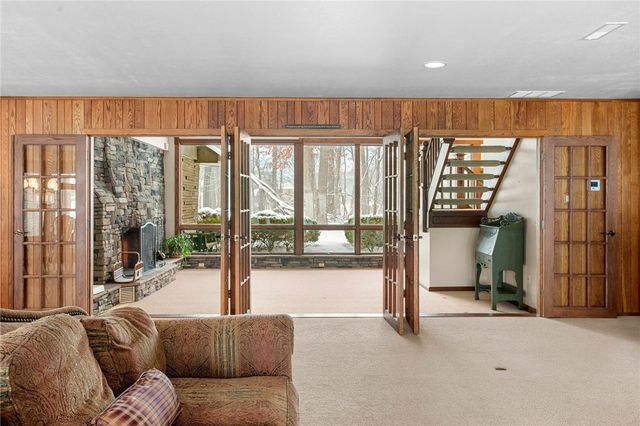 145 Reif Lane, Penn Twp, PA 16053