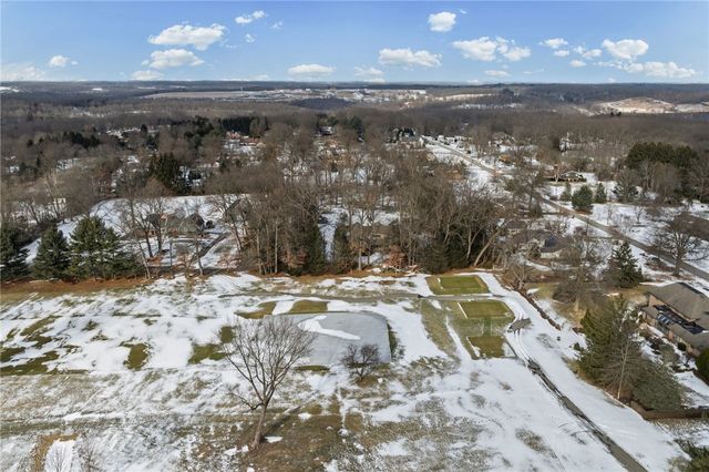 145 Reif Lane, Penn Twp, PA 16053